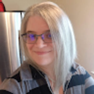 Meet your Posher, Leann